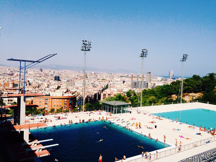 rooftop-barcelone-montjuic-piscine